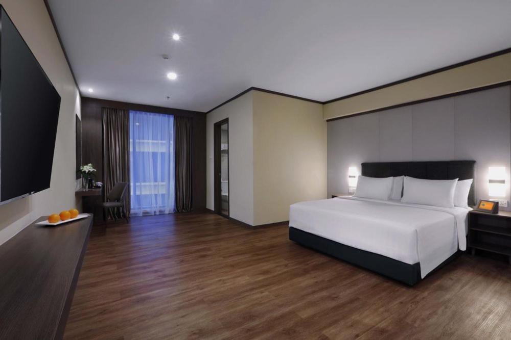 فندق Harper Premier Nagoya Batam المظهر الخارجي الصورة